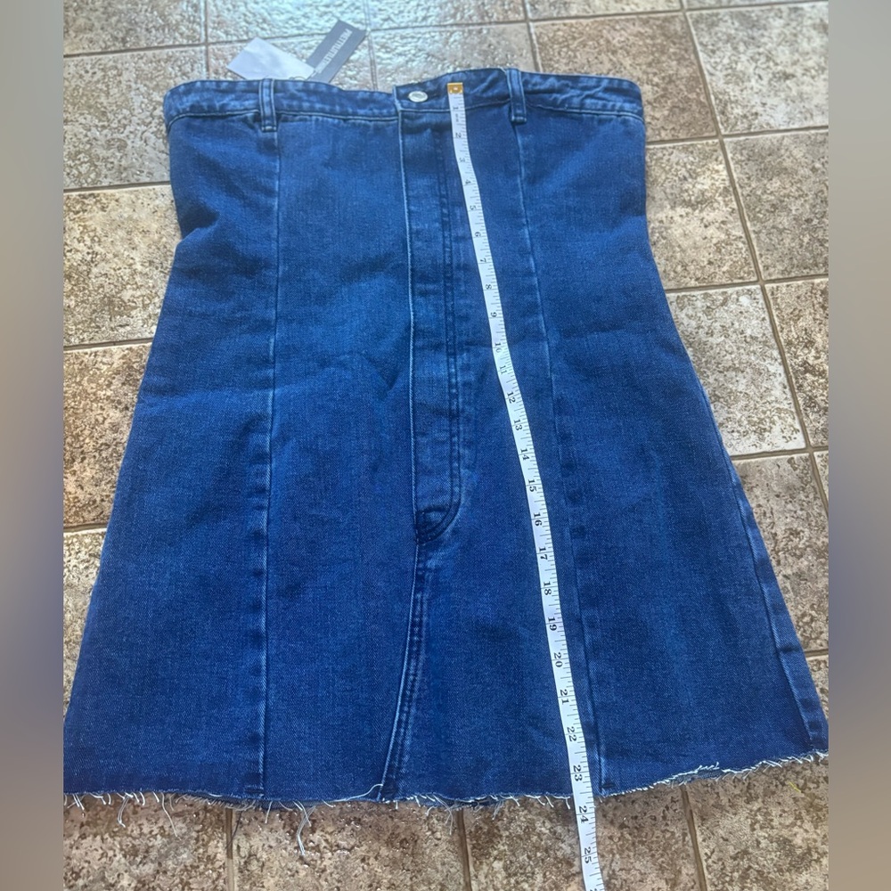 Pretty Little Thing bandeau mini dress. Size US8 petite